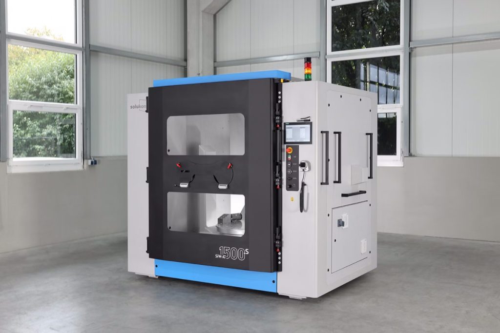 SFM-AT1500-S-1.jpg Solukon Depowdering Solutions